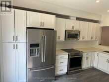 14 - 757 SHEPPARD AVENUE W | Toronto Ontario | Slide Image Four