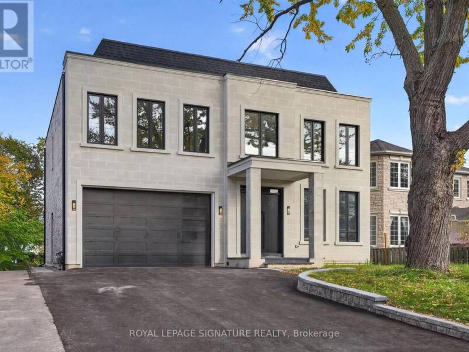 15 DEBLYN DRIVE E, Toronto, Ontario M1S 1J4