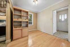 37 AGAR CRESCENT | Toronto Ontario | Slide Image Thirteen