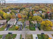 37 AGAR CRESCENT | Toronto Ontario | Slide Image Thirty-one