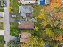 37 AGAR CRESCENT | Toronto Ontario | Slide Image Thirty-two