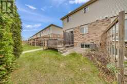 14 - 105 BARD BOULEVARD | Guelph Ontario | Slide Image Thirty-two