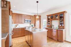 67 NEWCOMBE ROAD | Dundas Ontario | Slide Image Seventeen