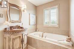 67 NEWCOMBE ROAD | Dundas Ontario | Slide Image Thirty-one
