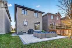 370 RITAS AVENUE | Newmarket Ontario | Slide Image Thirty-seven