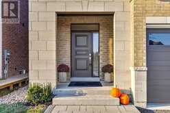 370 RITAS AVENUE | Newmarket Ontario | Slide Image Six