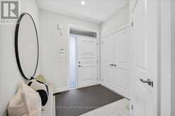 370 RITAS AVENUE | Newmarket Ontario | Slide Image Seven