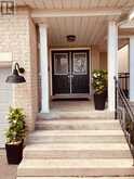 831 TENTH STREET | Mississauga Ontario | Slide Image Four