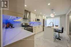 93 SCEPTER PLACE | Whitby Ontario | Slide Image Thirteen
