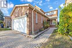 54 REDHEAD CRESCENT | Toronto Ontario | Slide Image Five