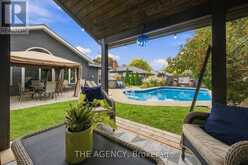 2101 EDINBURGH DRIVE | Burlington Ontario | Slide Image Thirty-one