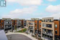 21 - 17 LYTHAM GREEN CIRCLE | Newmarket Ontario | Slide Image Forty-six