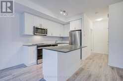 21 - 17 LYTHAM GREEN CIRCLE | Newmarket Ontario | Slide Image Twelve