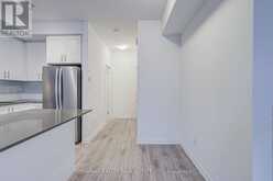 21 - 17 LYTHAM GREEN CIRCLE | Newmarket Ontario | Slide Image Thirteen