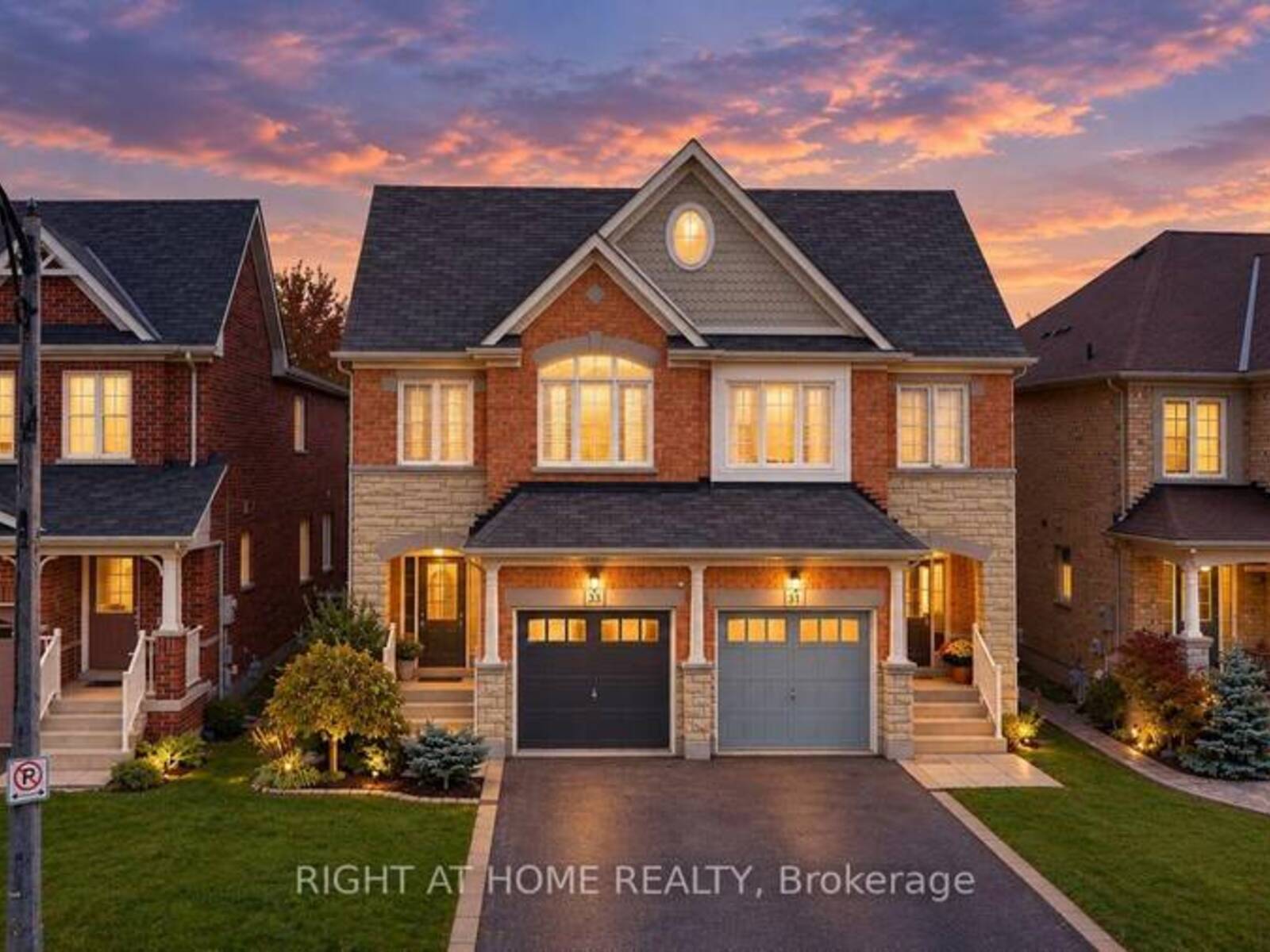 33 RUSSEL DRIVE, Bradford West Gwillimbury, Ontario L3Z 3B9