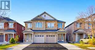 34 COTTONGRASS LANE | Brampton Ontario | Slide Image One