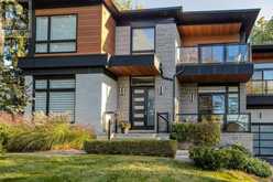 463 INDIAN ROAD | Burlington Ontario | Slide Image Thirty-eight