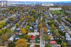 184 EAST 35TH STREET | Hamilton Ontario | Slide Image Forty-three