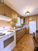 184 EAST 35TH STREET | Hamilton Ontario | Slide Image Eight