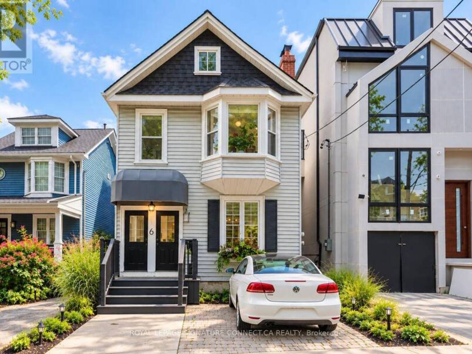 6 WHEELER AVENUE, Toronto, Ontario M4L 3V2