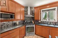 50 CABRIOLET CRESCENT | Ancaster Ontario | Slide Image Sixteen