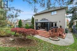 50 CABRIOLET CRESCENT | Ancaster Ontario | Slide Image Forty-five
