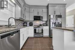 76 ELMBANK TRAIL W | Kitchener Ontario | Slide Image Thirteen