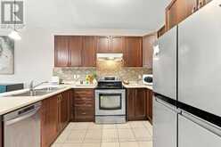 27 HAZELTON AVENUE | Hamilton Ontario | Slide Image Ten