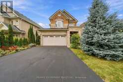 27 HAZELTON AVENUE | Hamilton Ontario | Slide Image One