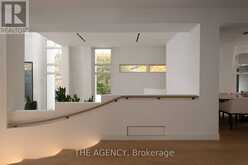 101 BANBURY ROAD | Toronto Ontario | Slide Image Ten