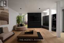 101 BANBURY ROAD | Toronto Ontario | Slide Image Seventeen