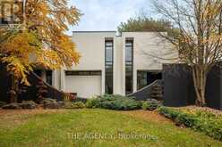 101 BANBURY ROAD | Toronto Ontario | Slide Image Three