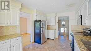 51 BECK BOULEVARD | Penetanguishene Ontario | Slide Image Eighteen