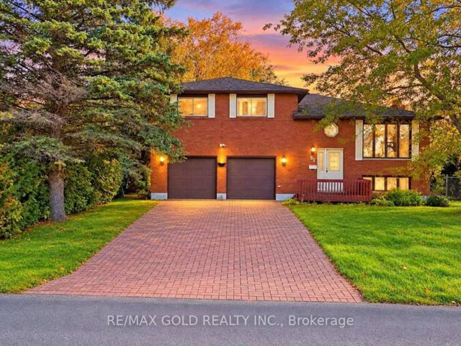 51 BECK BOULEVARD, Penetanguishene, Ontario L9M 1E2