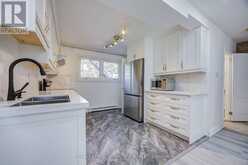 16 - 960 WARWICK COURT | Burlington Ontario | Slide Image Sixteen