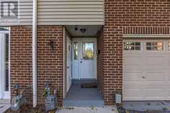 16 - 960 WARWICK COURT | Burlington Ontario | Slide Image Two