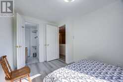 16 - 960 WARWICK COURT | Burlington Ontario | Slide Image Thirty-three