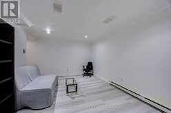 16 - 960 WARWICK COURT | Burlington Ontario | Slide Image Thirty-nine
