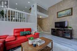 16 - 960 WARWICK COURT | Burlington Ontario | Slide Image Seven