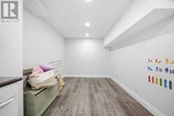 38 WOOTTEN WAY N | Markham Ontario | Slide Image Forty