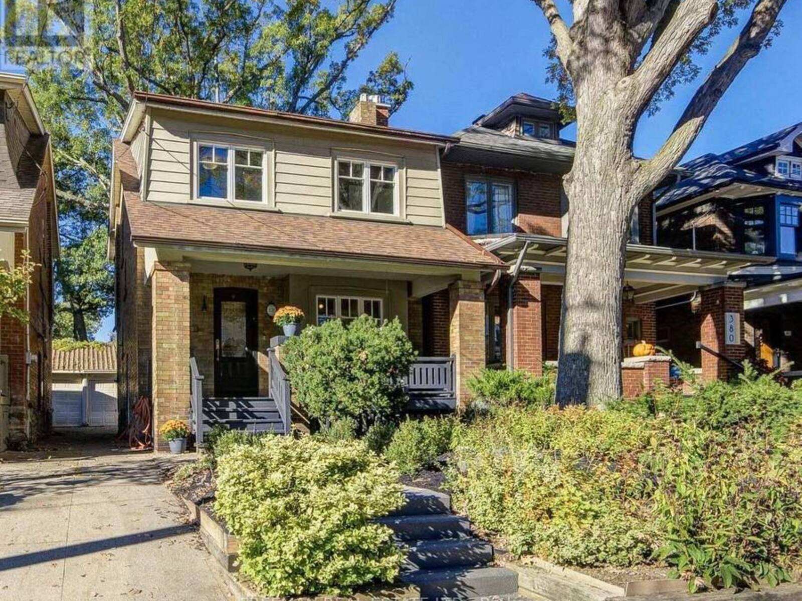 378 DURIE STREET, Toronto, Ontario M6S 3G4