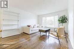 21 MCQUAID COURT | East Gwillimbury Ontario | Slide Image Ten