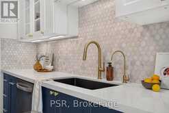 2 POWDERHORN MILL WAY | Toronto Ontario | Slide Image Ten