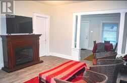 10 CONNAUGHT AVENUE | London Ontario | Slide Image Two
