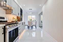 19 MATTARI COURT | Toronto Ontario | Slide Image Ten