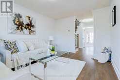 19 MATTARI COURT | Toronto Ontario | Slide Image Fifteen