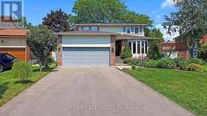 1413 HARMSWORTH SQUARE | Oakville Ontario | Slide Image One