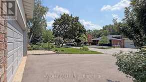 1413 HARMSWORTH SQUARE | Oakville Ontario | Slide Image Forty