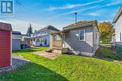 415 JOHN STREET | Dunnville Ontario | Slide Image Thirty-one