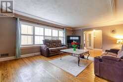 77 RANDALL AVENUE | Hamilton Ontario | Slide Image Six